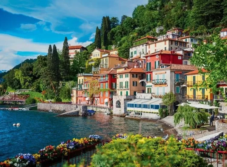 Ravensburger Locations & Buildings* - Lake Como, Italy - 500 Piece Jigsaw Puzzle